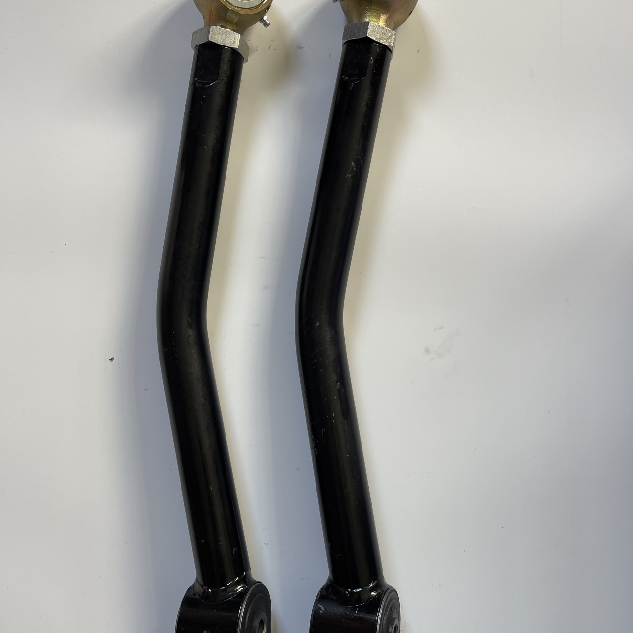 Komplet przednich i górnych dolnych i tylnych wahaczy regulowanych x-flex John Red lift 0-6'' John Red - Jeep Wrangler JK 07-18