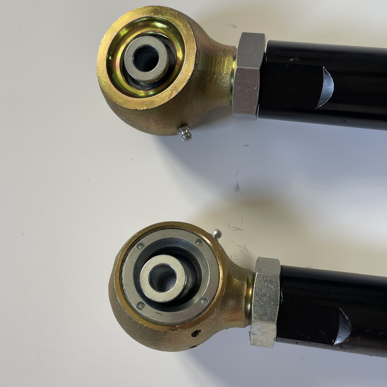 Przednie dolne wahacze regulowane x-flex John Red lift 0-6'' John Red - Jeep Wrangler JK 07-18