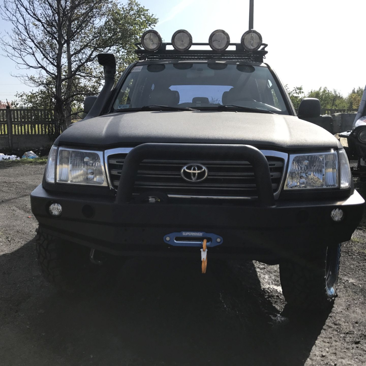 Zderzak stalowy przedni z bullbarem do Toyota LC-100 pod wyciągarkę