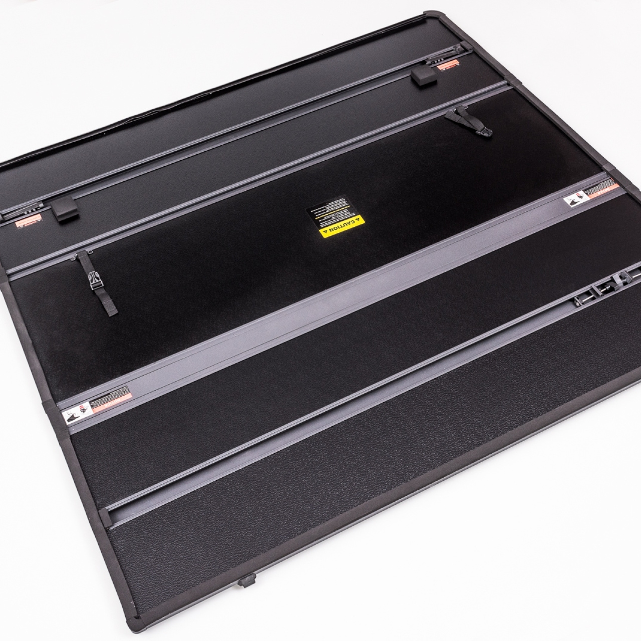 Twarda pokrywa skrzyni 5' 5" Toyota Hilux Revo 2015+