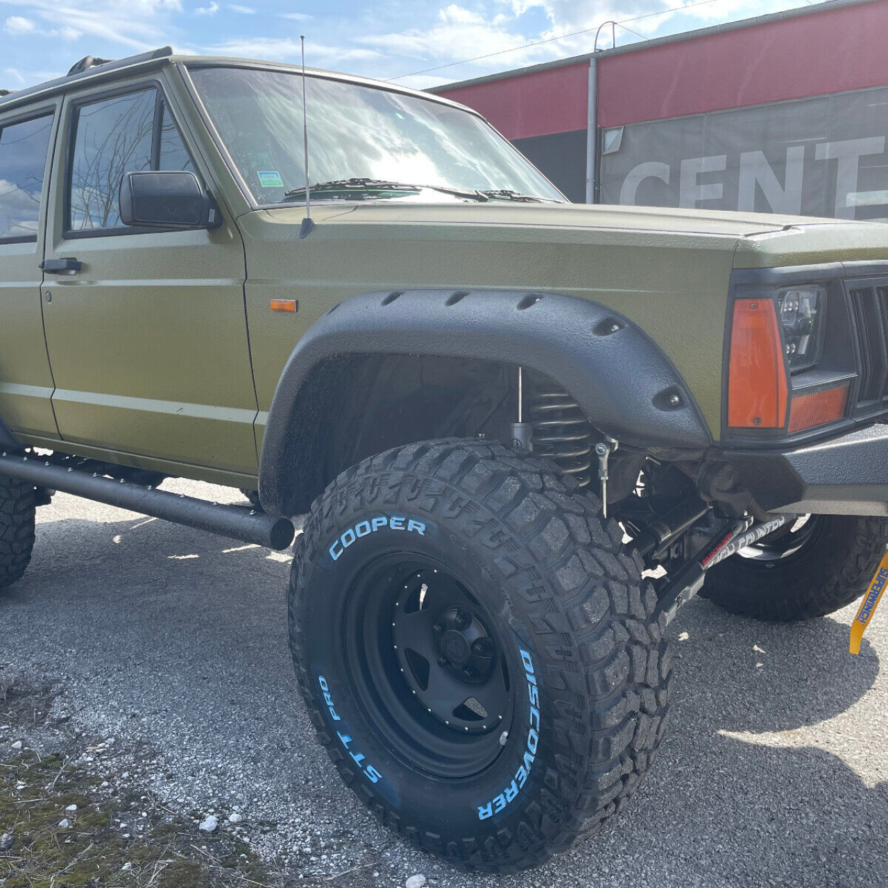 FELGI STALOWE CZARNY MAT 15X8 5X114,3 ET-10 JEEP CHEROKE