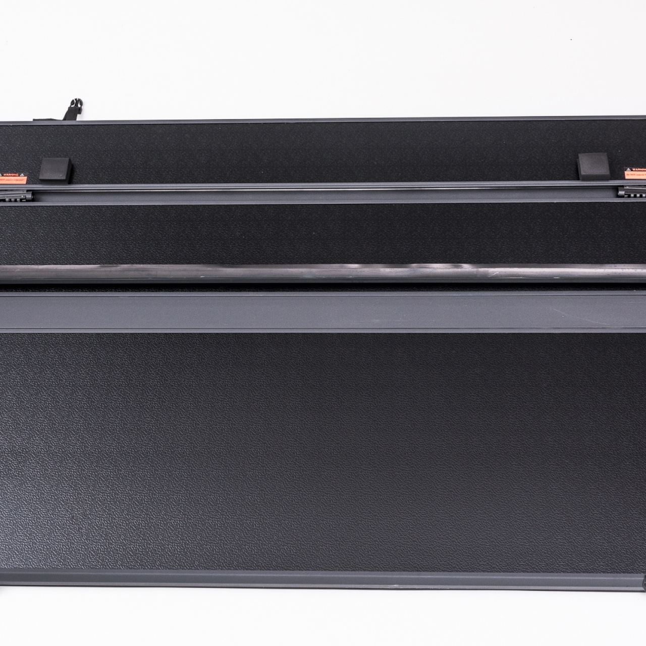 Twarda pokrywa skrzyni 5' 5" Toyota Hilux Revo 2015+