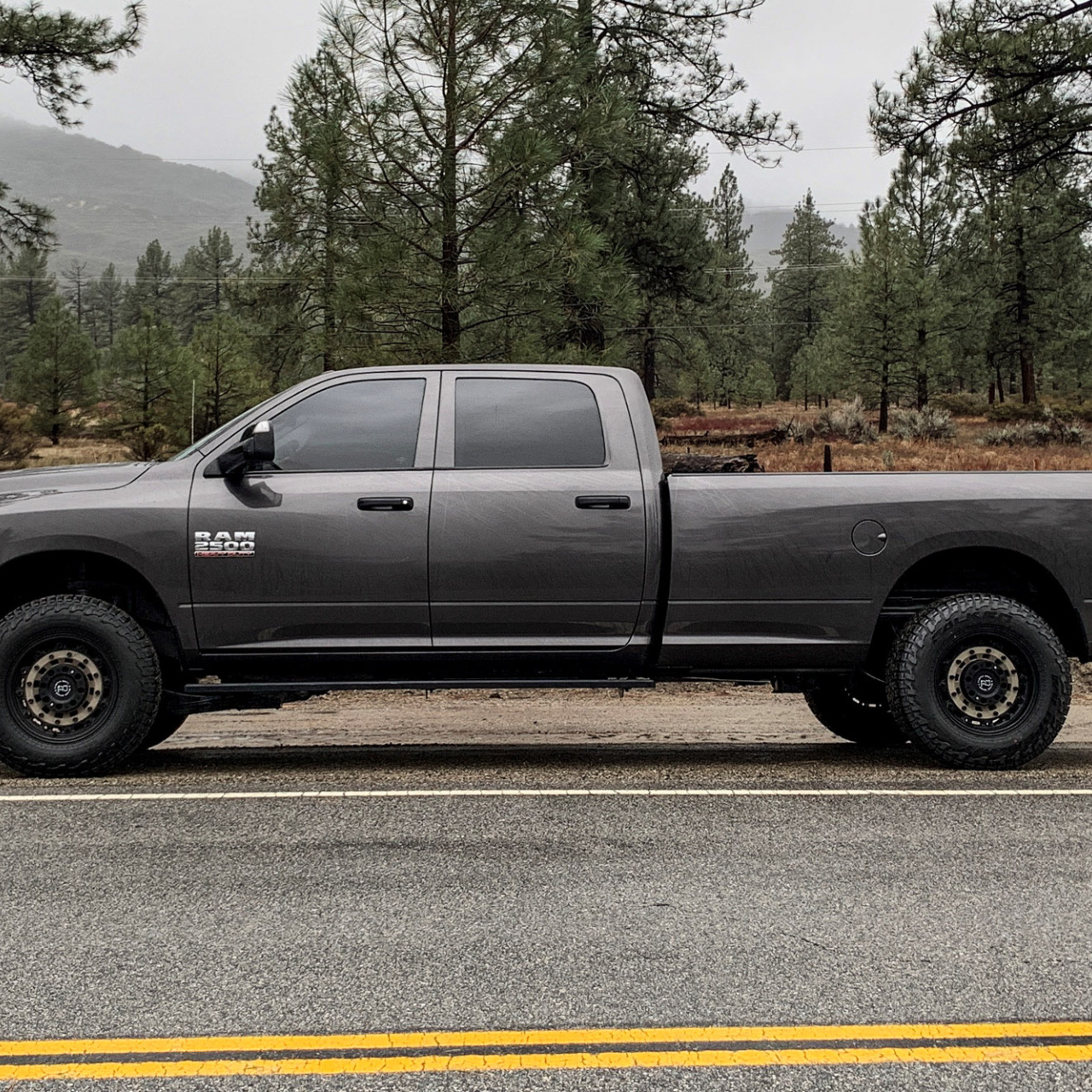 Felgi aluminiowe Black Rhino Arsenal 17x8 ET30 VW AMAROK ITP.