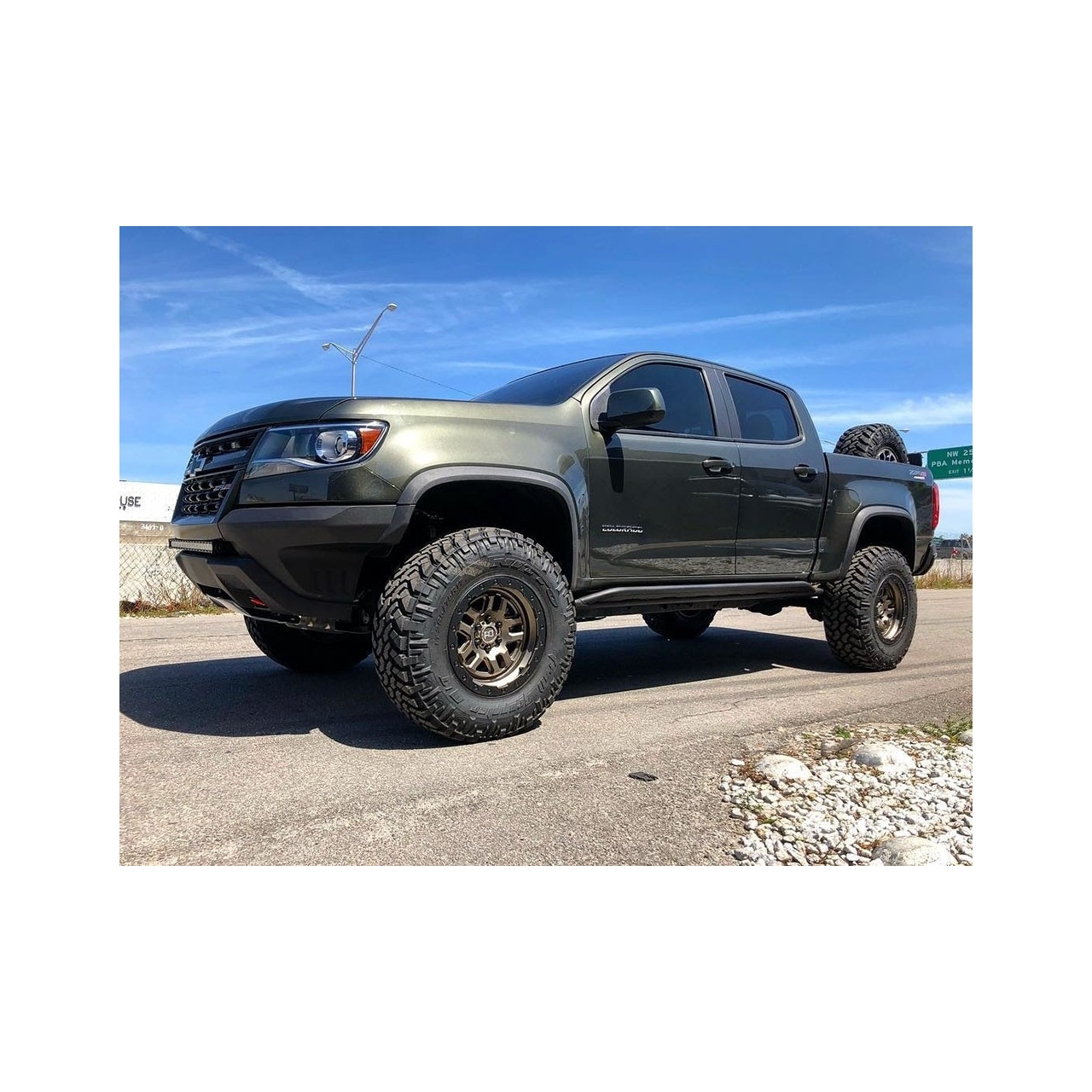 Felgi aluminiowe Black Rhino Model Barstow Matt Bronze 17x8 ET30 VW AMAROK ITP.