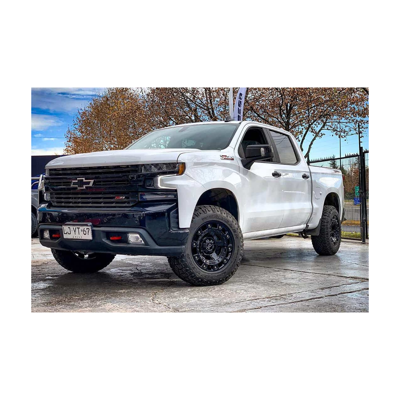 Felga aluminiowa Black Rhino Cinco 9,5x18 5x127 ET-18 - Jeep Wrangler JK, JL