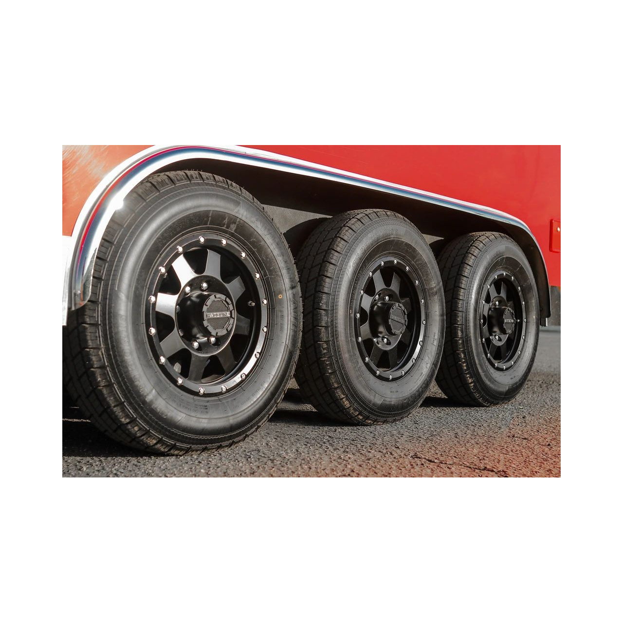 Felga aluminiowa 9x20'' 5x127 ET18 Raceline Defender -  JEEP WRANGLER