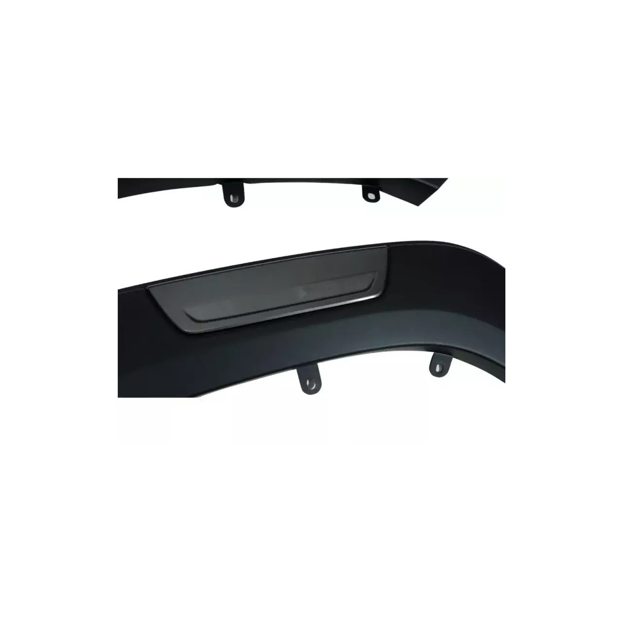 Poszerznia nadkoli, błotników OE style - Toyota Hilux 2016+