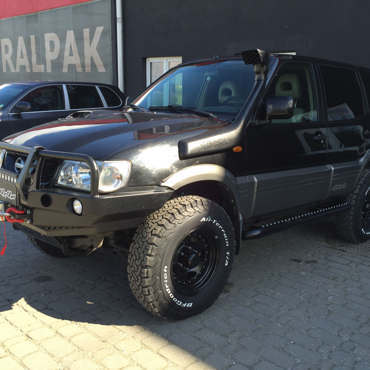 FELGI STALOWE CZARNY MAT 16X8 6X139,7 PATROL