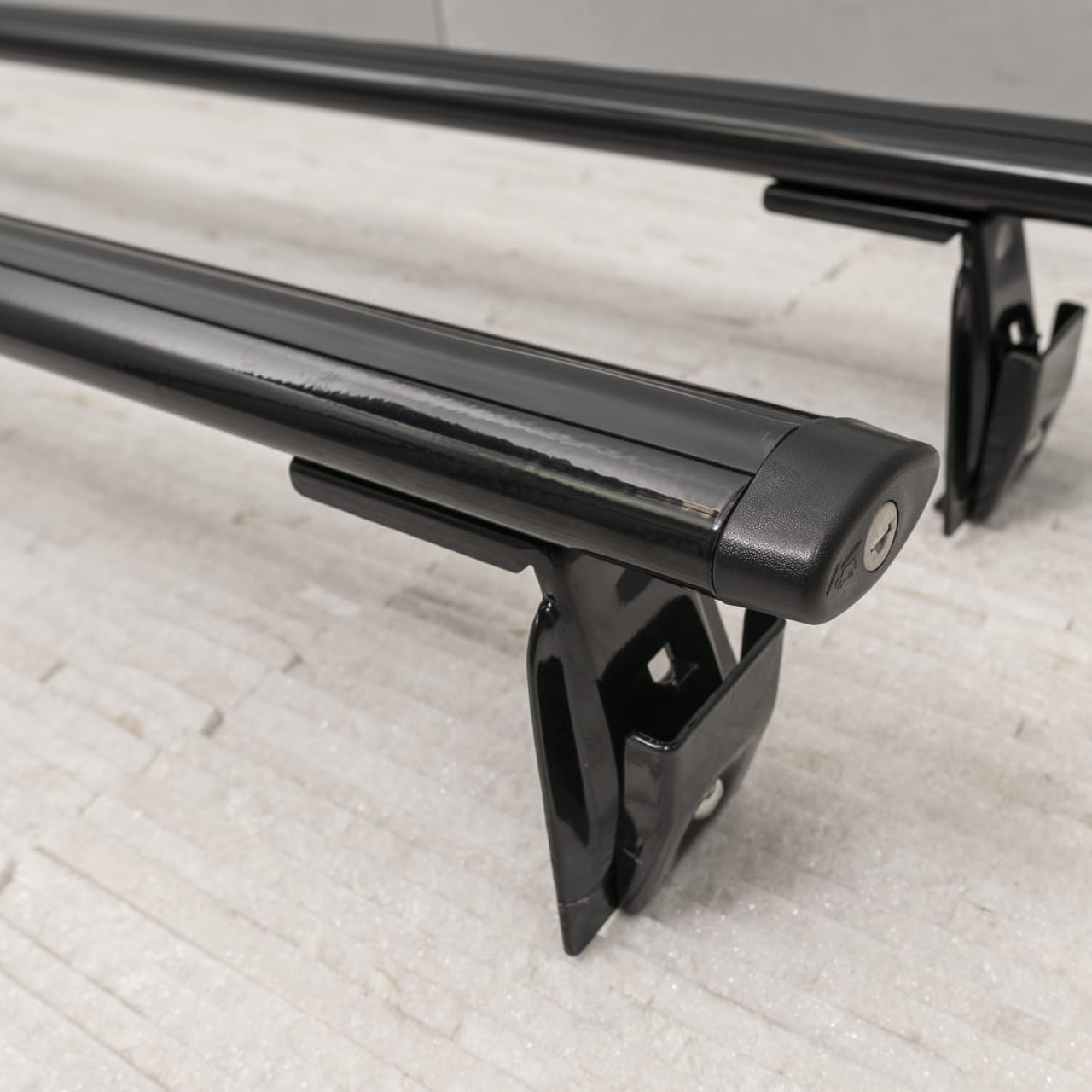 BAGAŻNIK BELKI DACHOWE POPRZECZNE JEEP WRANGLER JK 2D 4D 2007-2018