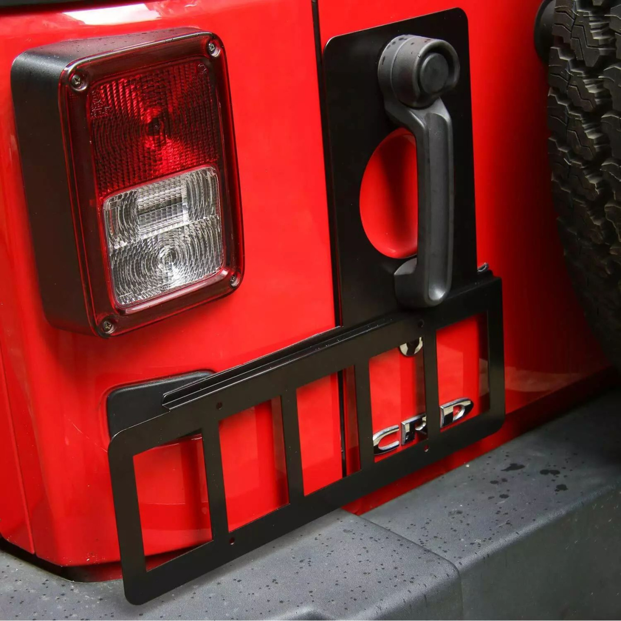 MOCOWANIE TYLNEJ TABLICY REJESTRACYJNEJ - Jeep Wrangler JK 07-18