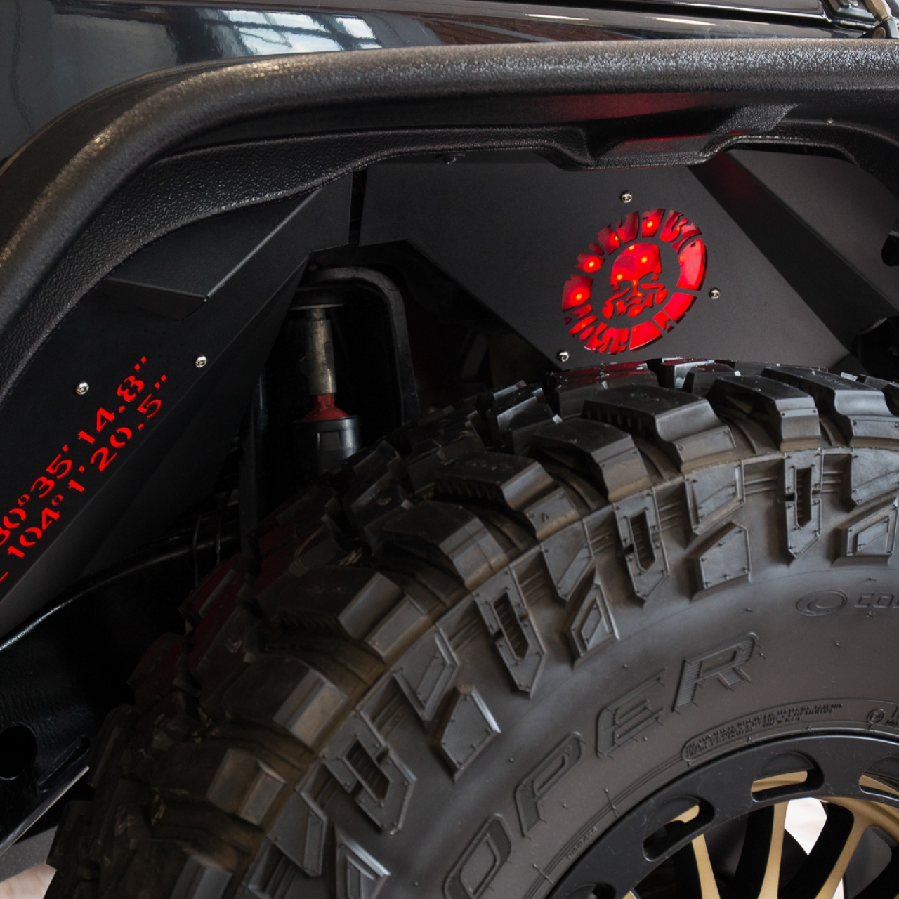  NADKOLA  PRZEDNIE ALUMINIOWE Z PODŚWIETLENIEM LED JEEP WRANGLER JK