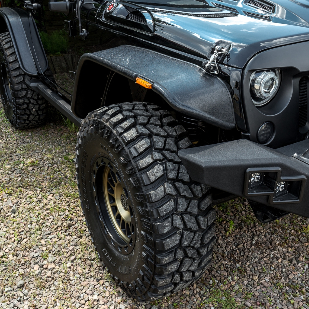 POSZERZENIA BŁOTNIKÓW PARAMOUNT AUTOMOTIVE JEEP WRANGLER JK 2 DRZWI