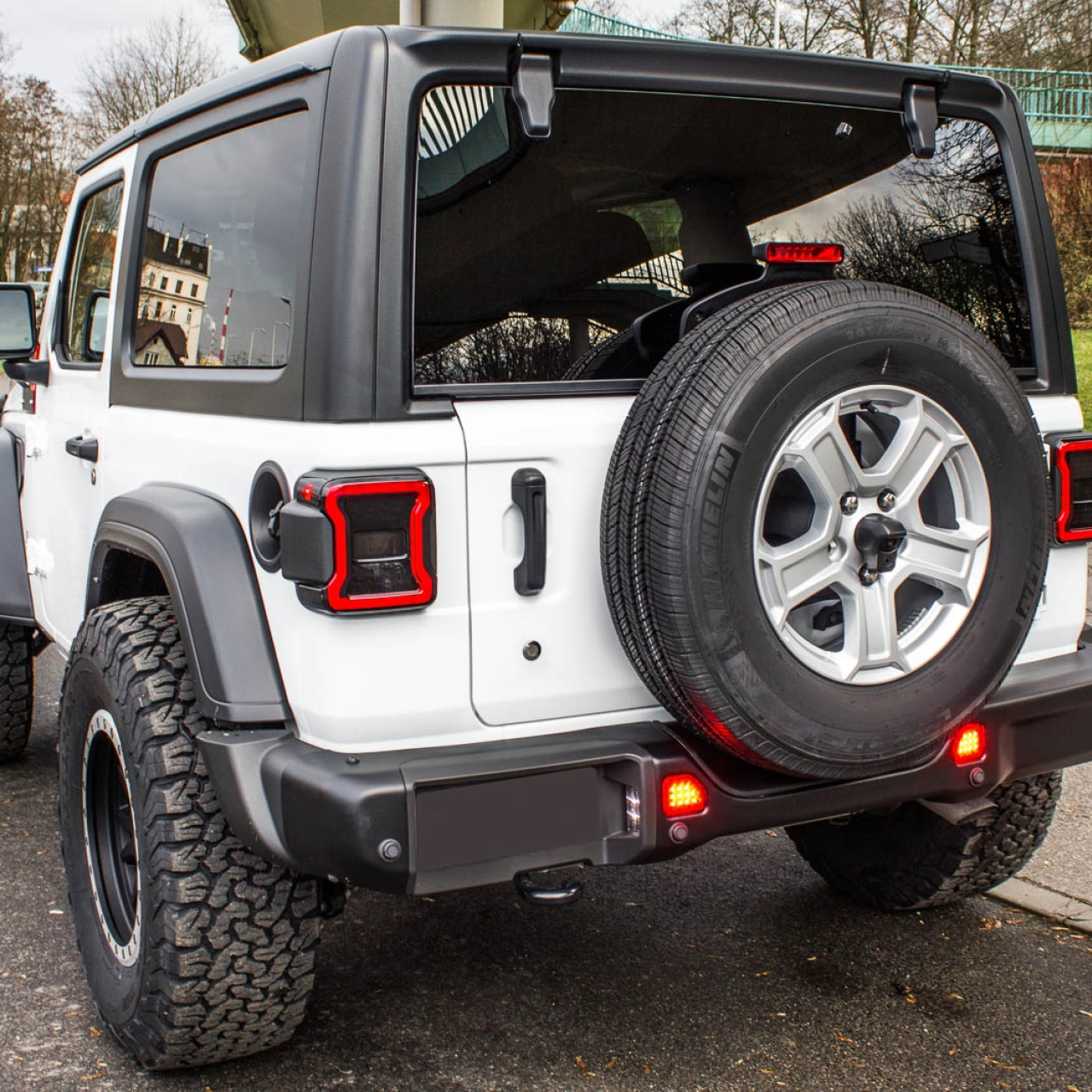 JEEP WRANGLER JL 2018+ LAMPY TYLNE LED WERSJA EUROPEJSKA
