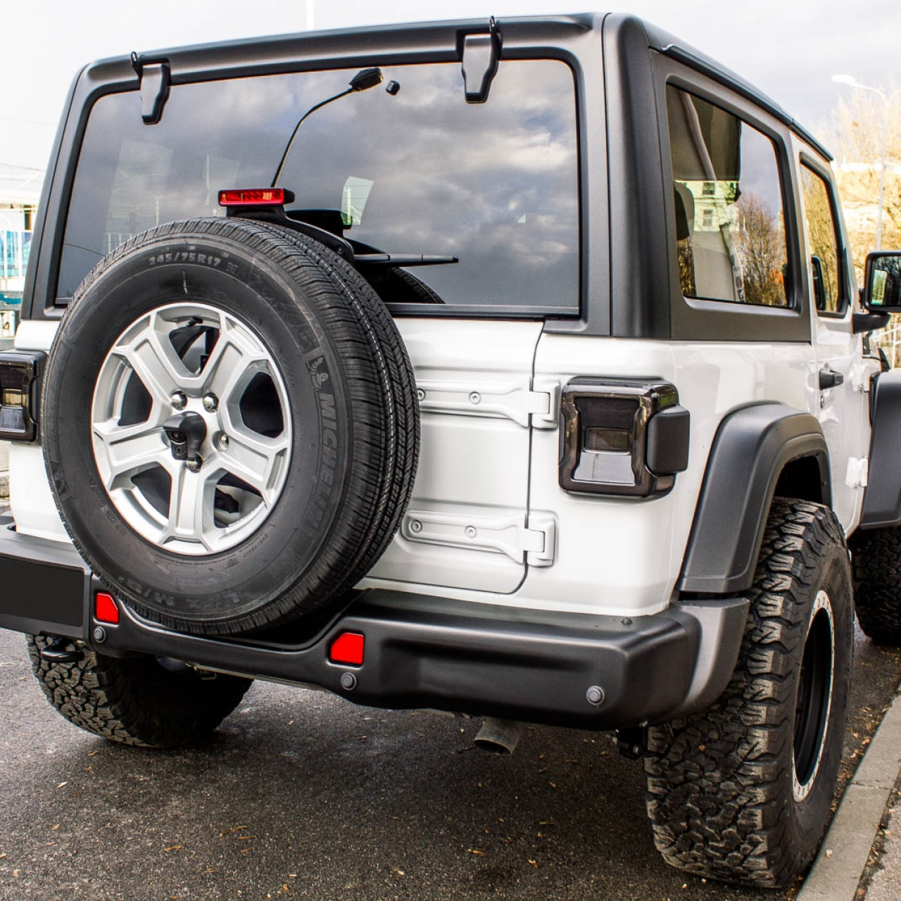 JEEP WRANGLER JL 2018+ LAMPY TYLNE LED WERSJA EUROPEJSKA
