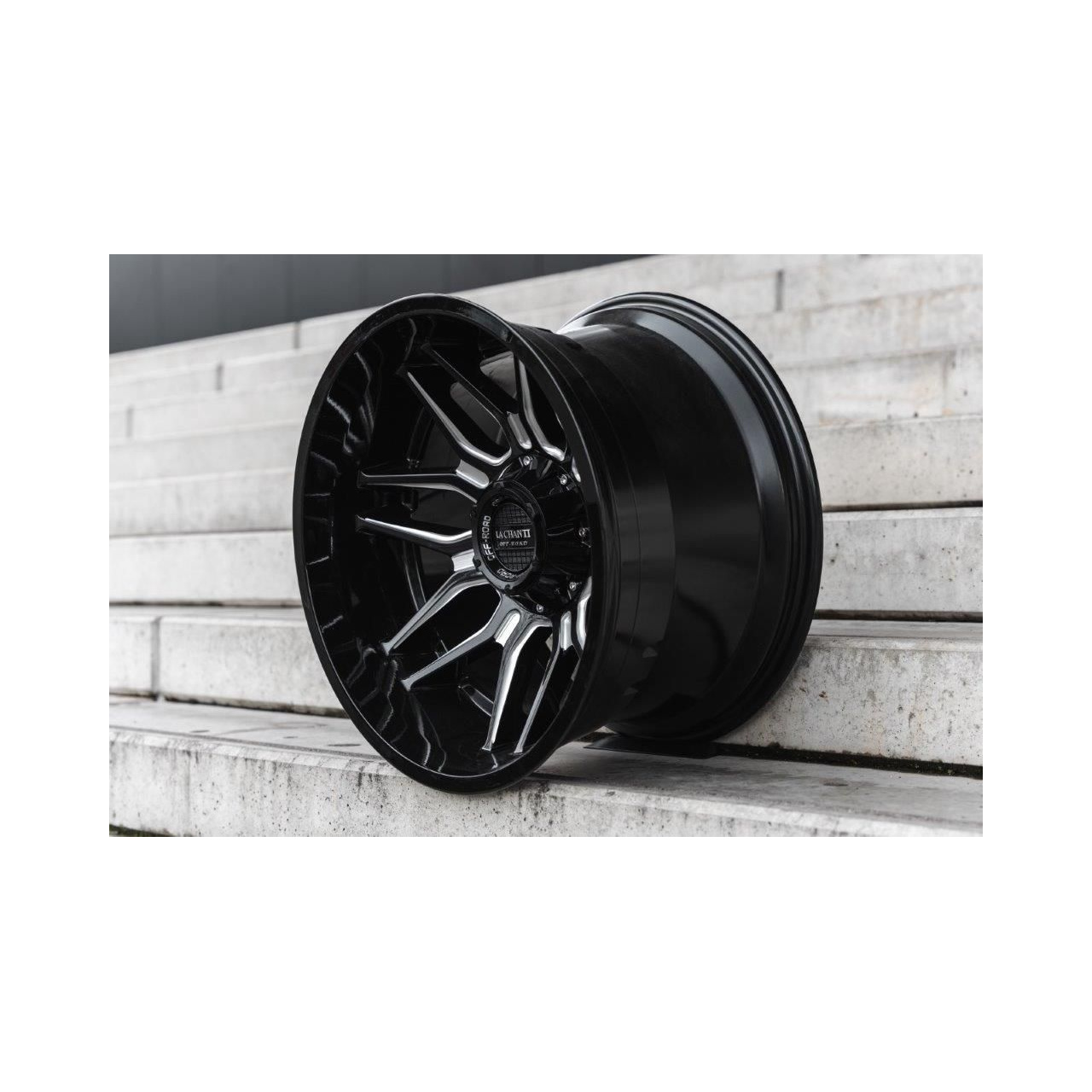 Felgi aluminiowe Chanti Black 20x12 5x139,7 ET -44 RAM 1500 94-18
