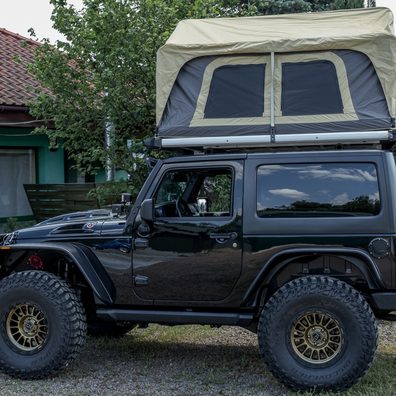  NAMIOT DACHOWY NORMANDY Z SIŁOWNIKAMI PNEUMATYCZNYMI 200X120X70/110CM WRANGLER JK, JL 2007-2019