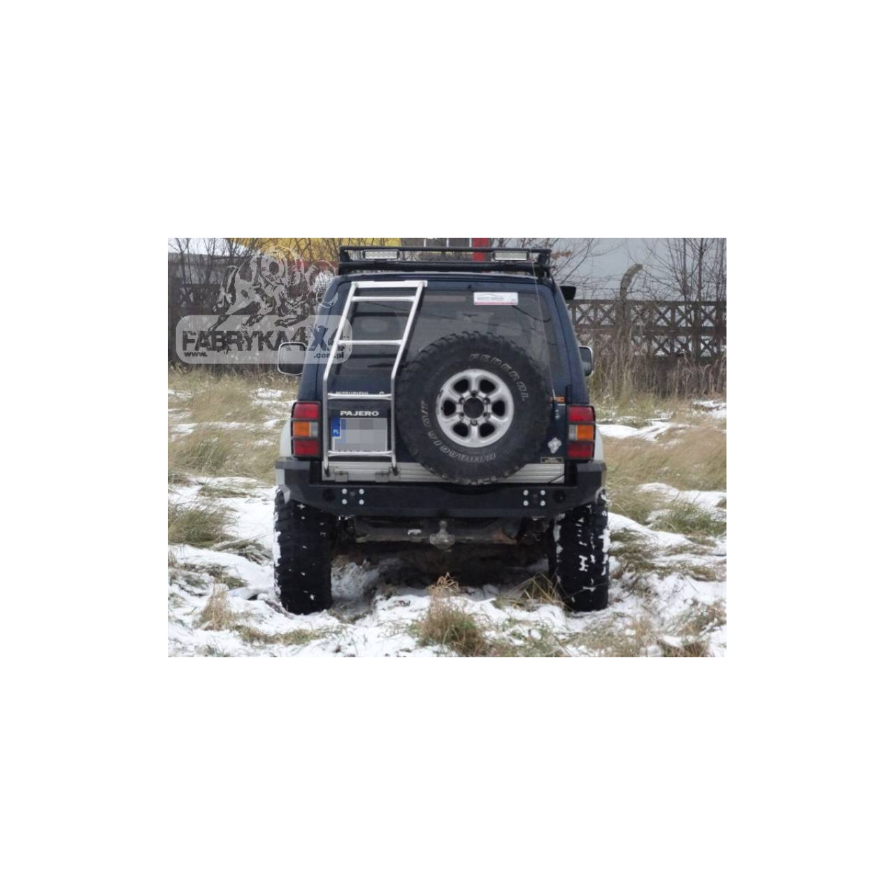 Zderzak tylny do Mitsubishi Pajero 2