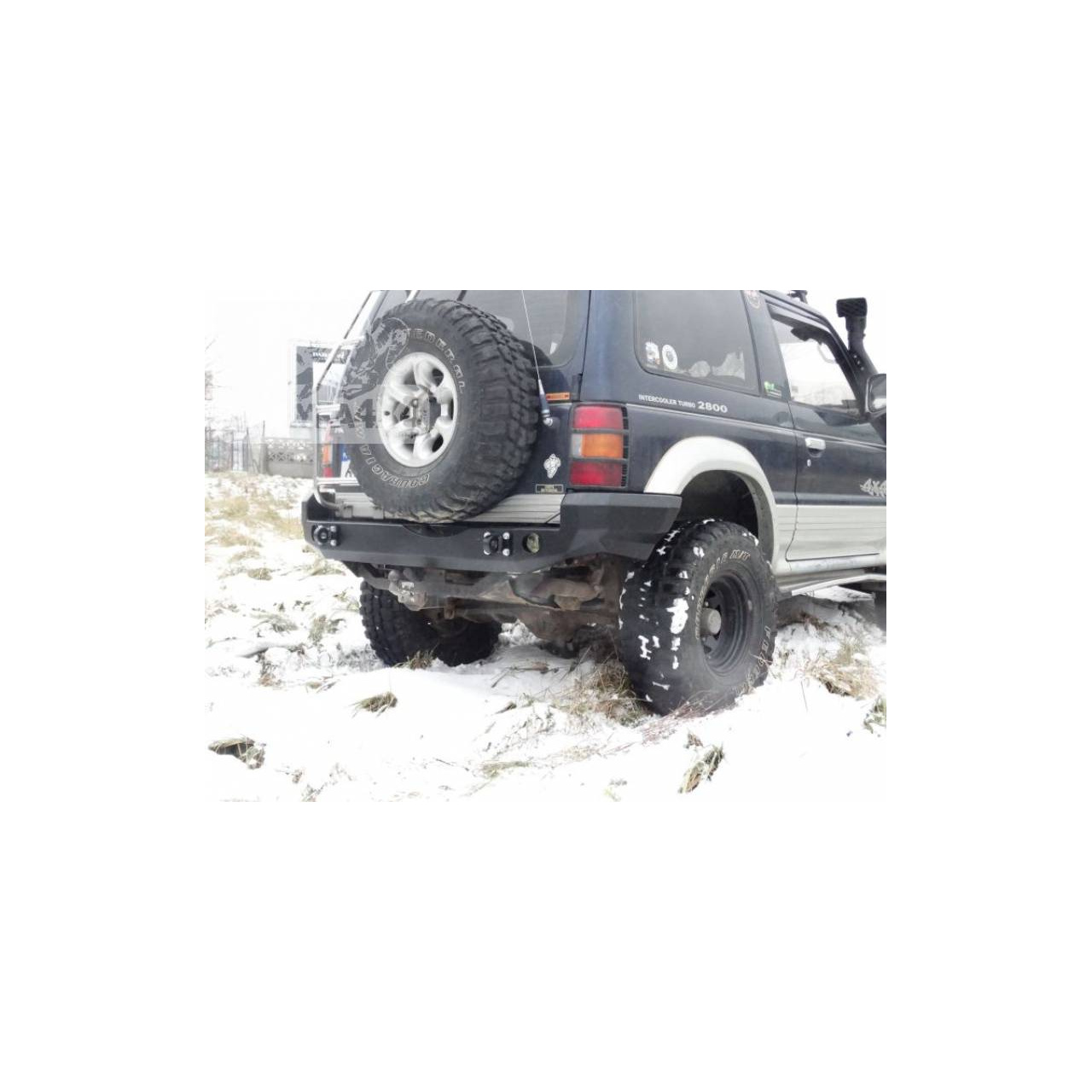 Zderzak tylny do Mitsubishi Pajero 2