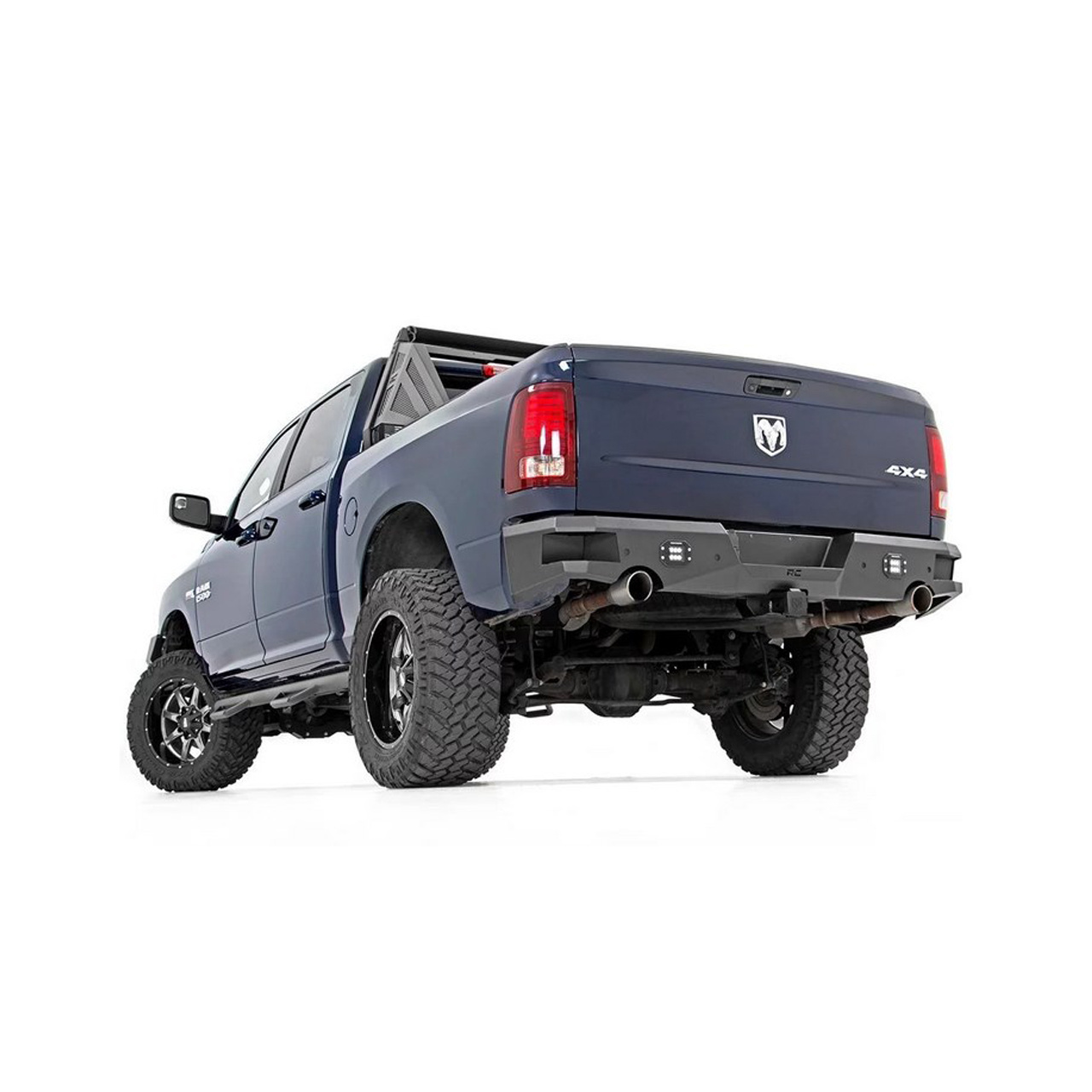 Wzmocniony zderzak tylny HD LED Rough Country - Dodge RAM 1500 09-18