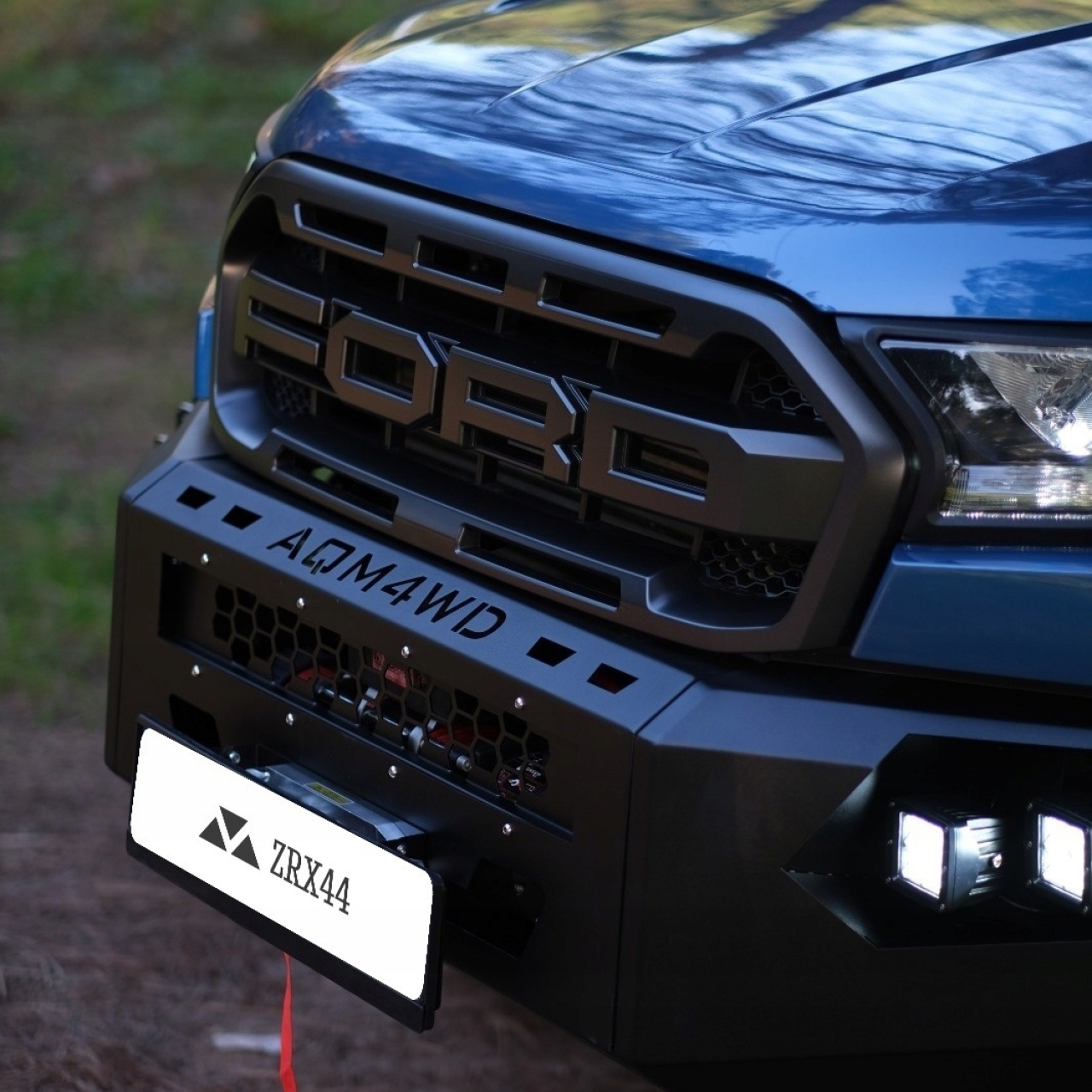 Zderzak przedni z płytą pod wyciągarkę Ford Ranger 15-22