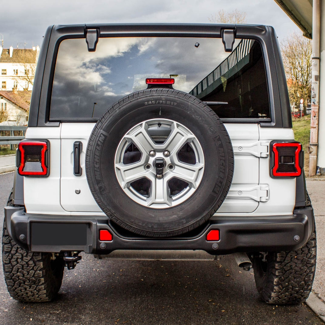 ZDERZAK TYLNY ROCZNICOWY ANNIVERSARY JEEP WRANGLER JL 2018+
