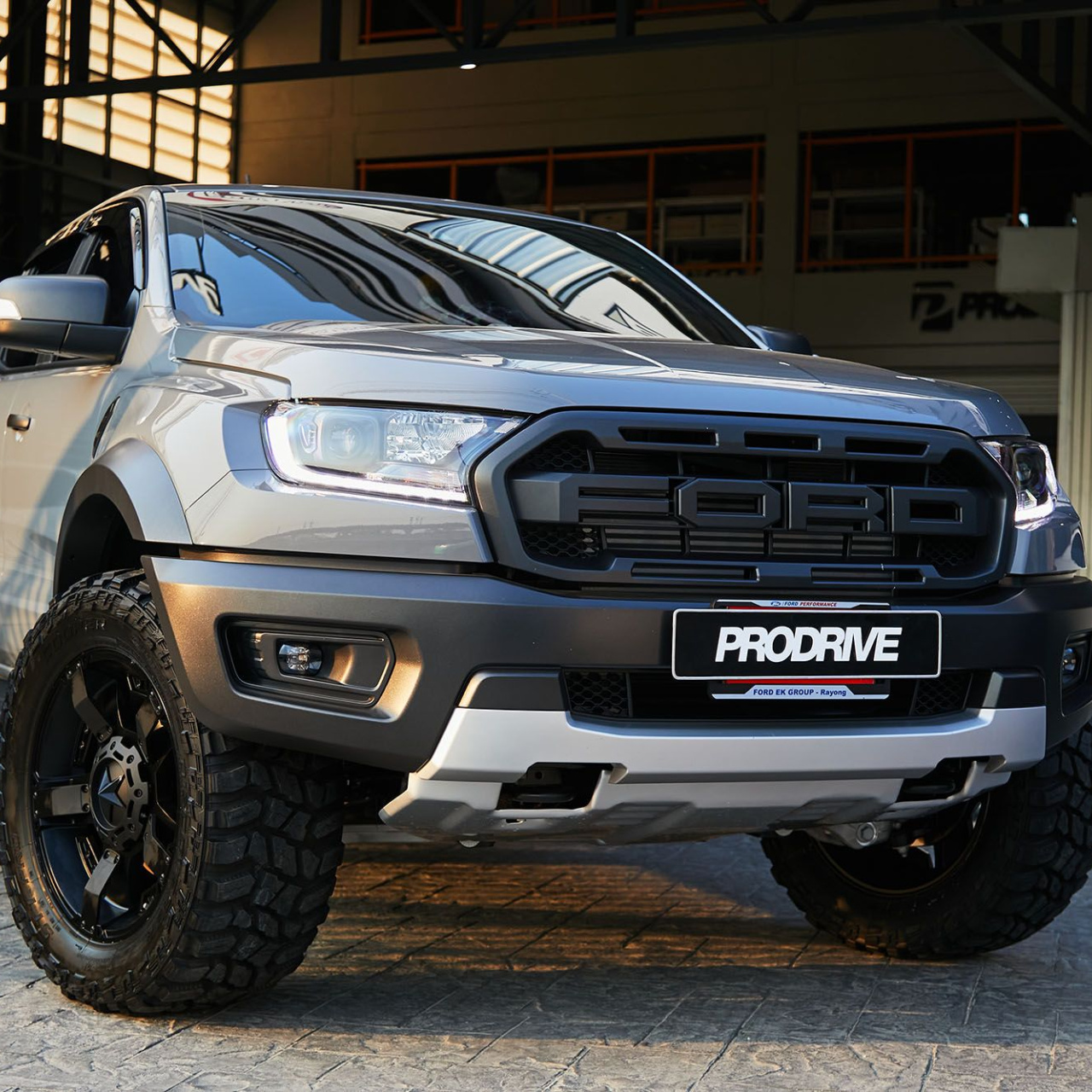 Felga aluminiowa 10x20'' 6x135/6x139,7 ET-24 CB 106,25 XD Series Model 811 Rockstar II - TOYOTA,FORD,ISUZU,HUMMER RAM1500