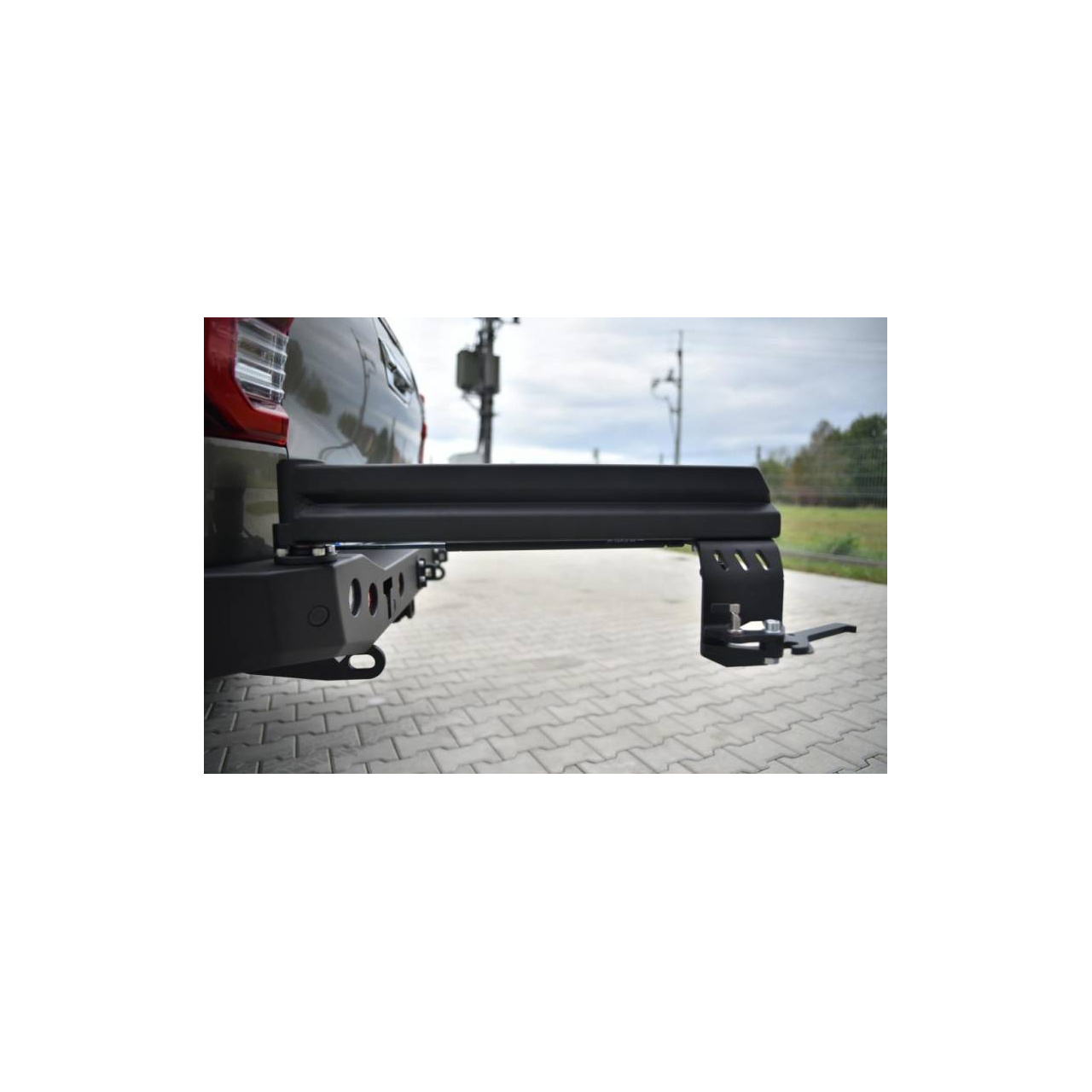 RAMIĘ MODUŁOWE PRAWE TOYOTA HILUX REVO 2020-