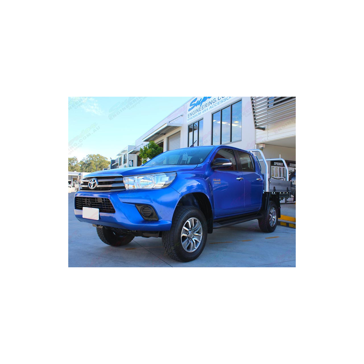 Lift Zawieszenia 45mm Superior Engineering - Toyota Hilux 15-18