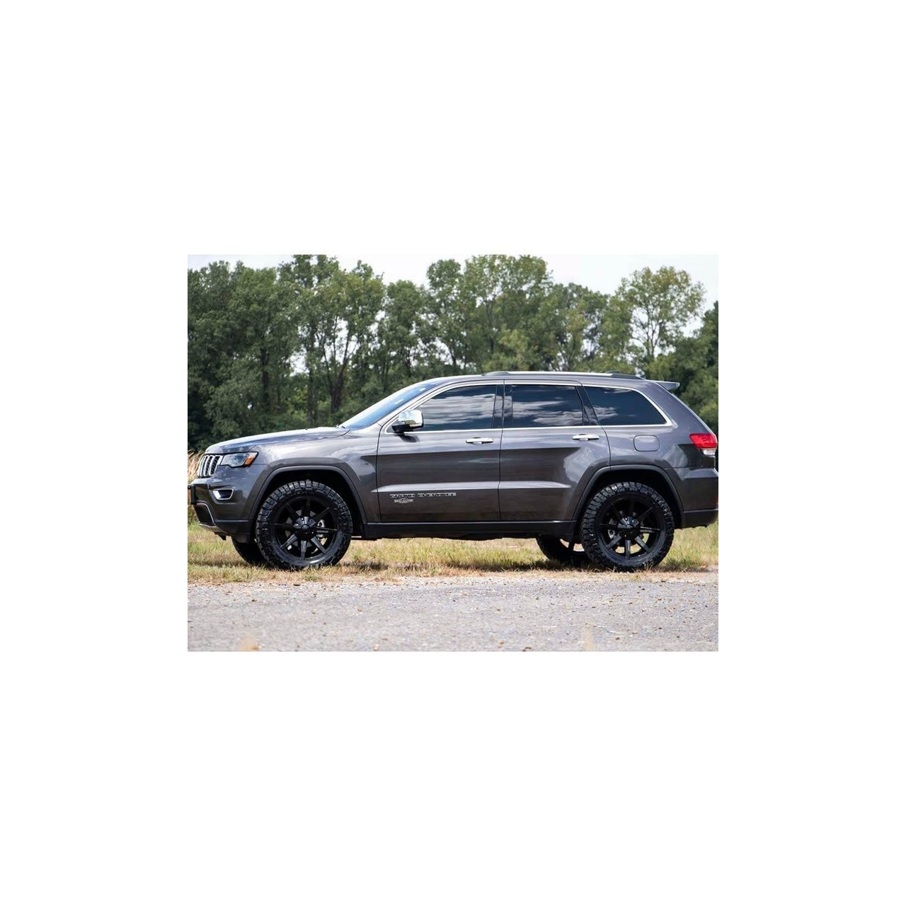 Kompletny lift 2,5 cala zawieszenia Rough Country -Jeep Grand Cherokee WK2 2011 - 2015