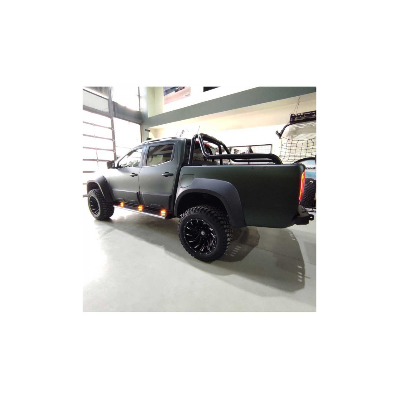 Poszerznia błotników 8cm Mercedes X 2018+