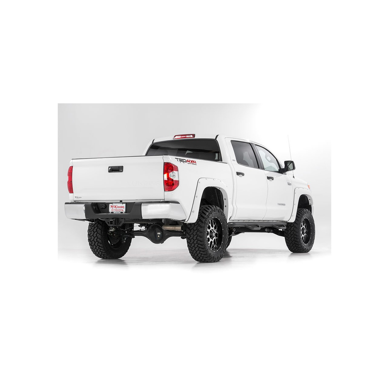 4 cale Rough Country Lift Kit Zawieszenia - Toyota Tundra 4WD 16+