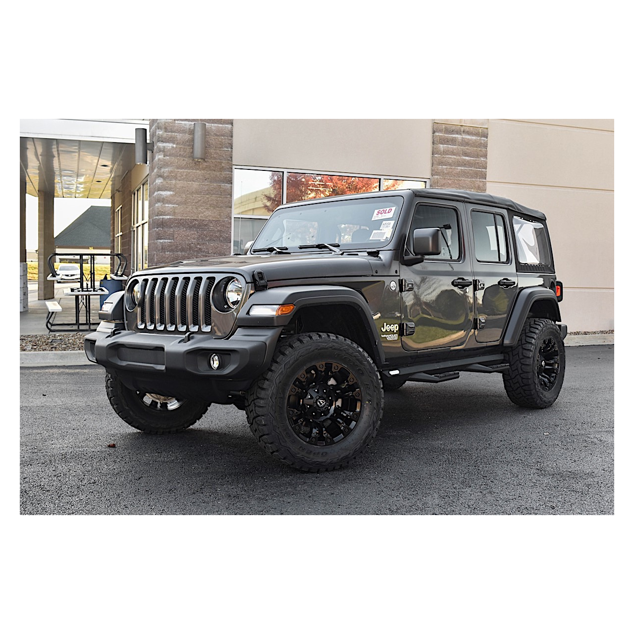 Felgi aluminiowe Fuel Vapor 20x10 5x127 ET -18 Jeep Wrangler JK JL