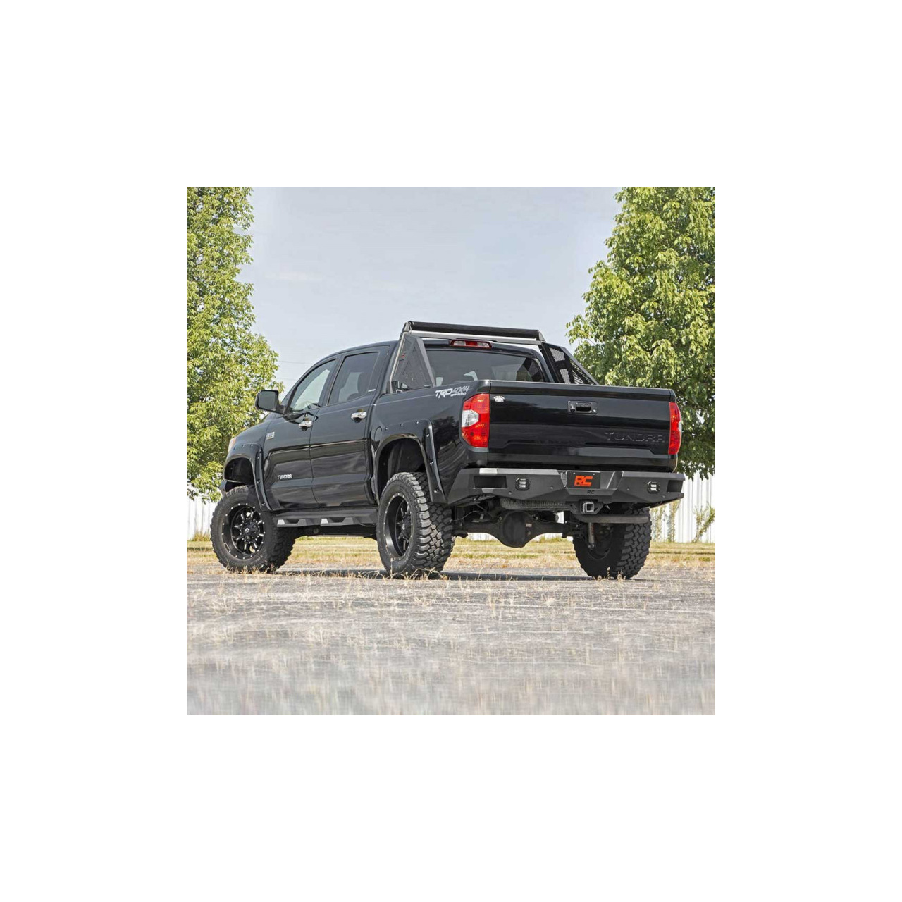 Zderzak Tylny Rough Country z LED - Toyota Tundra 14-19