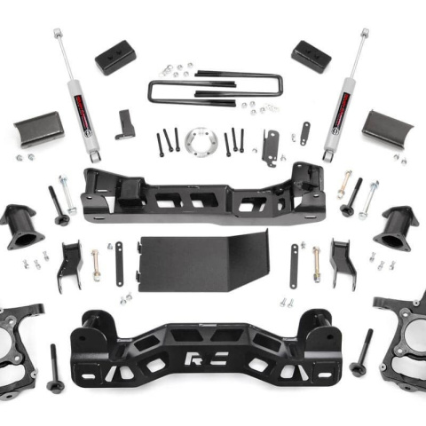 4'' Rough Country Lift Kit - Ford F150 4WD 09-10
