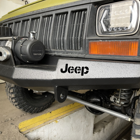 Zderzak przedni Jeep Cherokee XJ