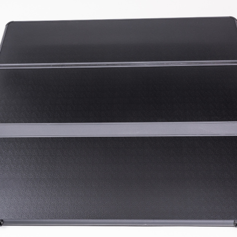 Twarda pokrywa skrzyni 5' 5" Toyota Hilux Revo 2015+