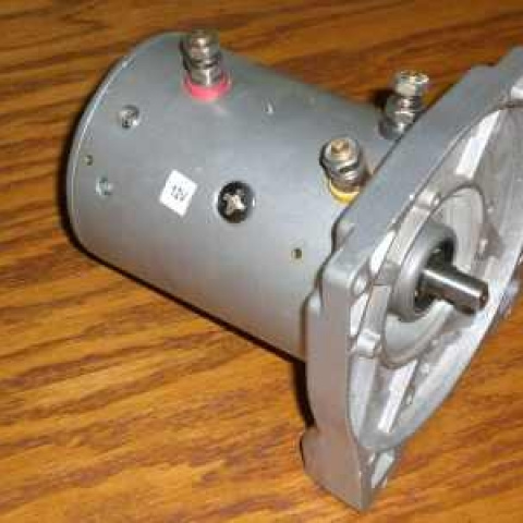 Silnik do wyciągarki samochodowej 12.000 LBS