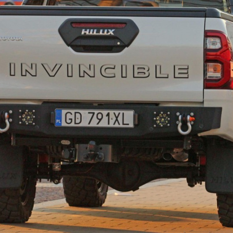 ZDERZAK TYLNY MORE4x4 TOYOTA HILUX REVO